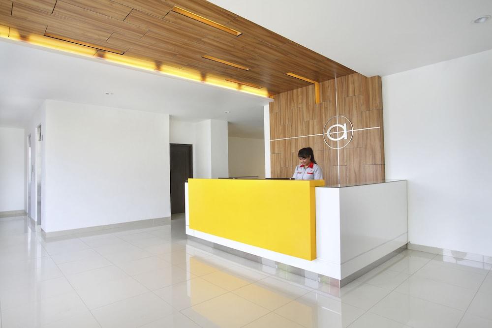 Amaris Hotel Dr. Susilo Grogol Yakarta Exterior foto